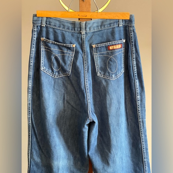 1970’s JTF Super High-Waisted, Wide Leg Blue Denim Jeans - Woman’s Size 29 - Picture 6 of 9